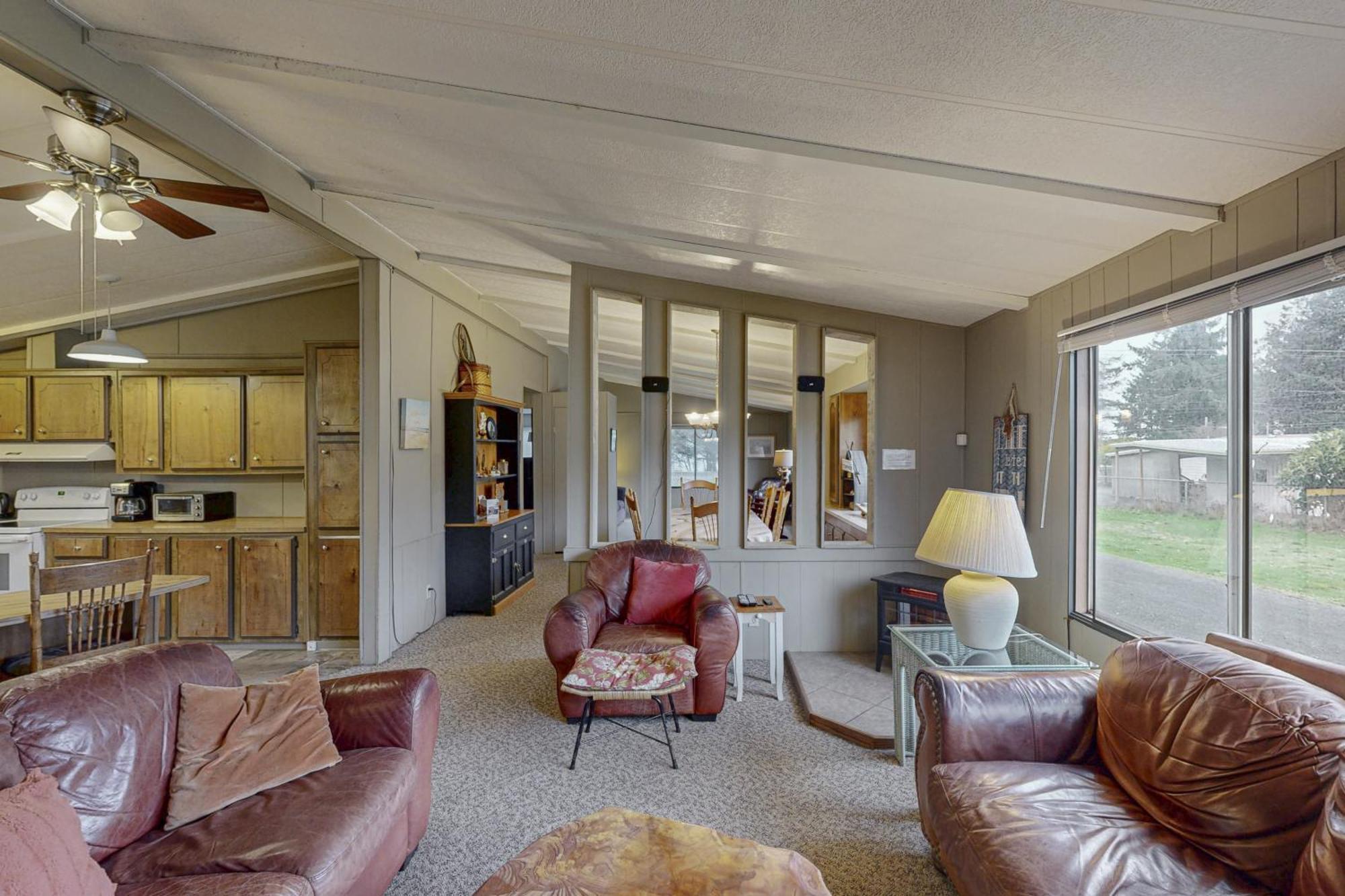 Villa Columbus Empire House Coos Bay Esterno foto